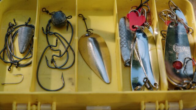 Fishing Hook Sizes and Types Explained: Size Chart, Worm, EWG, Circle, Treble and Octopus Hooks